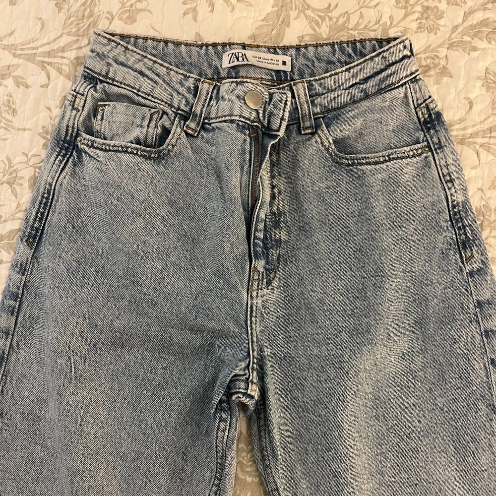 Light Wash Zara Straight Leg Jean